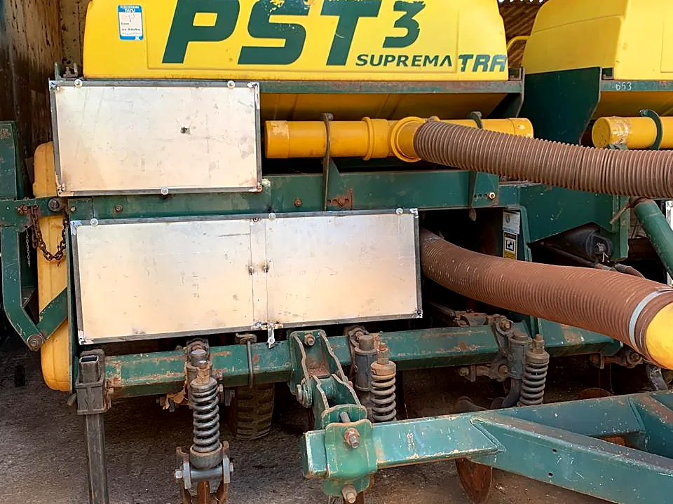 Máquina agrícola avaliada tecnicamente pela JP Serviços de Engenharia